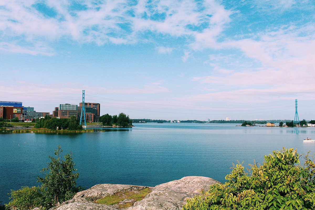 The view behind the hospital to Lapinlahti bay and Ruoholahti is amazing.